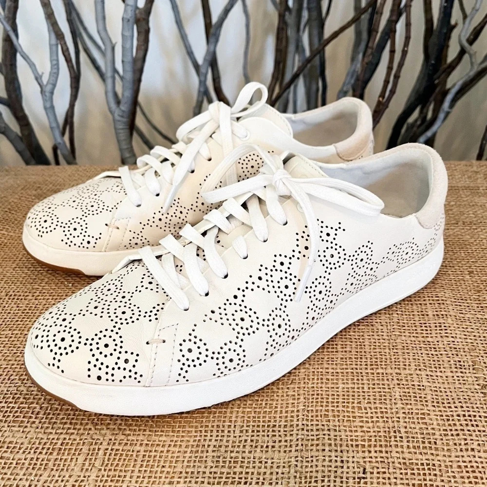 ‼️Sale‼️Cole Haan GrandPro White Perforated Sneaker Size 10 Women’s